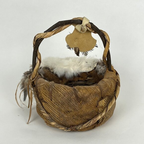 Native American Sioux Dream Gathering Handled Basket Woven Fur Feathers - Picture 6 of 10
